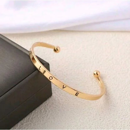Royauté à Deux – Montre & Bijoux Prestige - CI